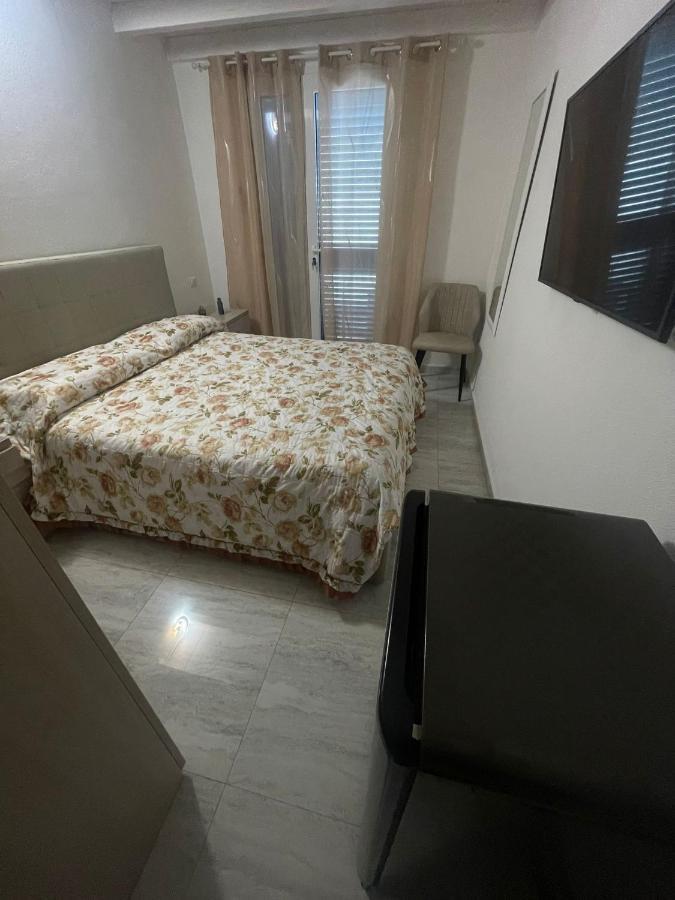 Bed and Breakfast La Perla Del Mare 2 La Caletta Zewnętrze zdjęcie