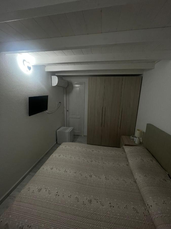 Bed and Breakfast La Perla Del Mare 2 La Caletta Zewnętrze zdjęcie