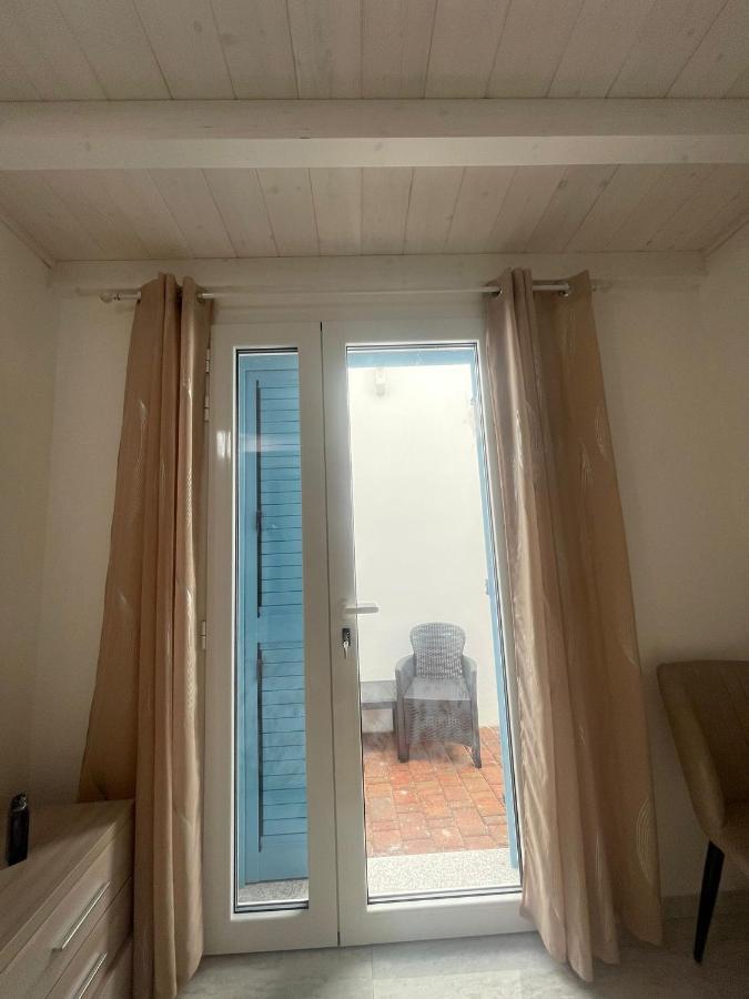 Bed and Breakfast La Perla Del Mare 2 La Caletta Zewnętrze zdjęcie
