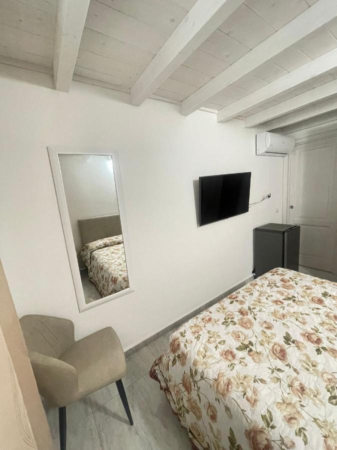 Bed and Breakfast La Perla Del Mare 2 La Caletta Zewnętrze zdjęcie